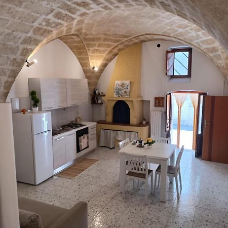 Casa Vacanze Teichos Grottaglie Exteriör bild